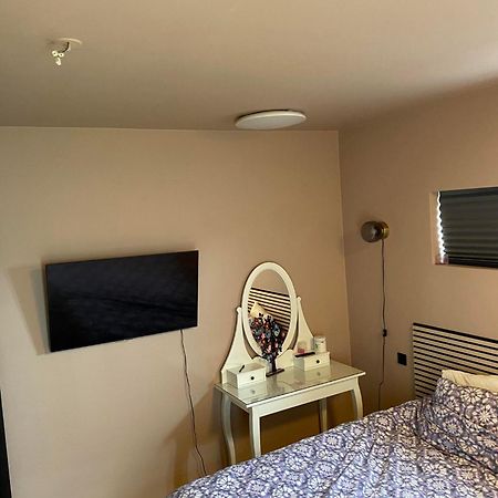Spacious 3Br Condo Near Blue Lagoon 15M Airport 9M Njarthvik Extérieur photo