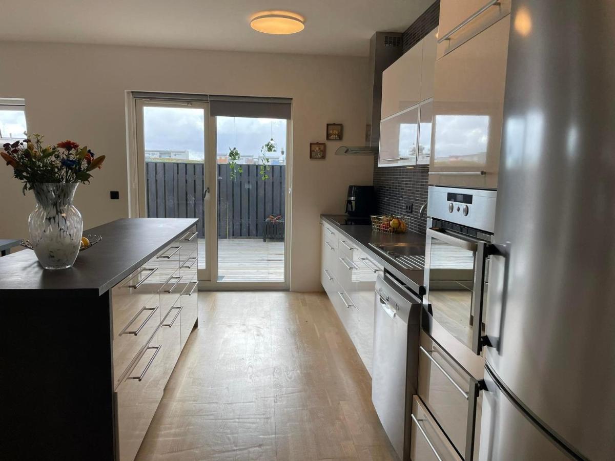 Spacious 3Br Condo Near Blue Lagoon 15M Airport 9M Njarthvik Extérieur photo
