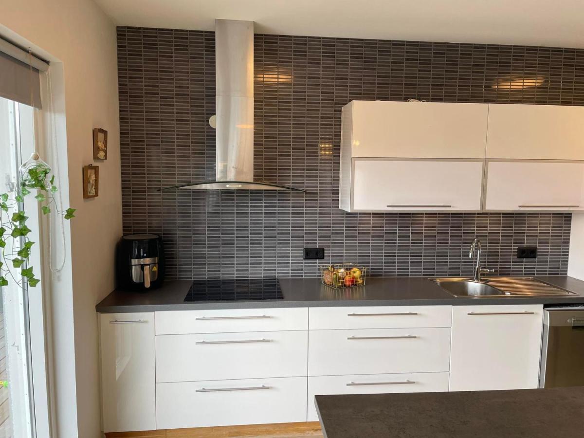 Spacious 3Br Condo Near Blue Lagoon 15M Airport 9M Njarthvik Extérieur photo